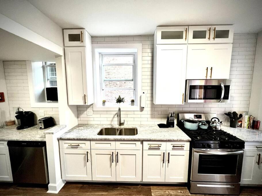 シカゴModern Vintage 2Br Walkable To Dining & Lakefrontアパートメント エクステリア 写真